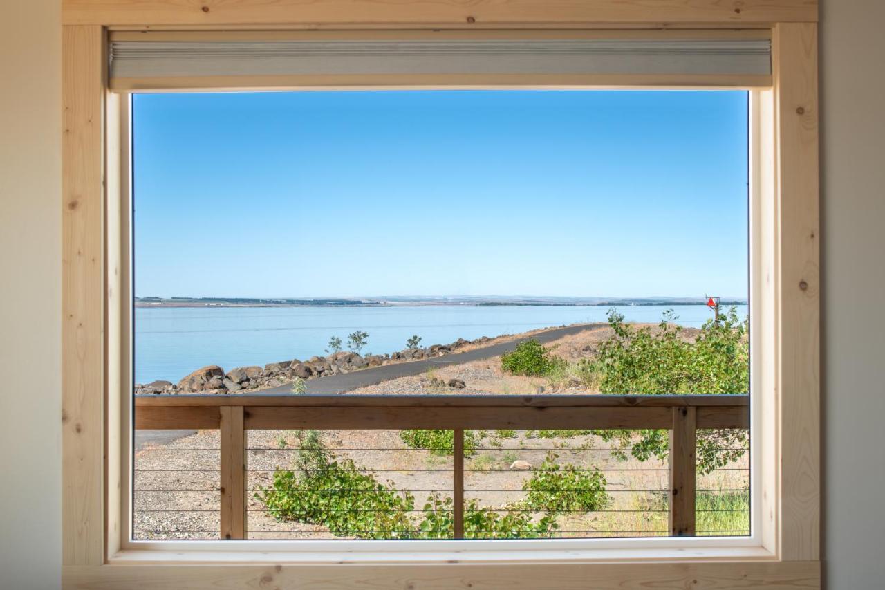River Lodge And Cabins Boardman エクステリア 写真