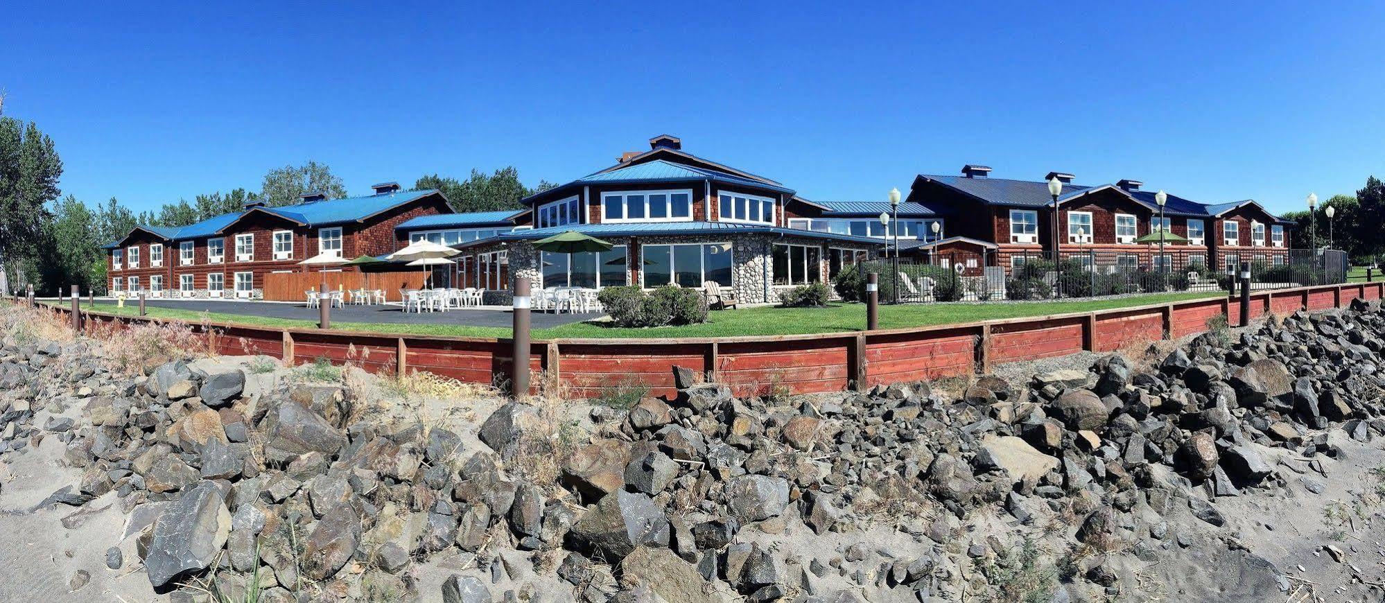 River Lodge And Cabins Boardman エクステリア 写真