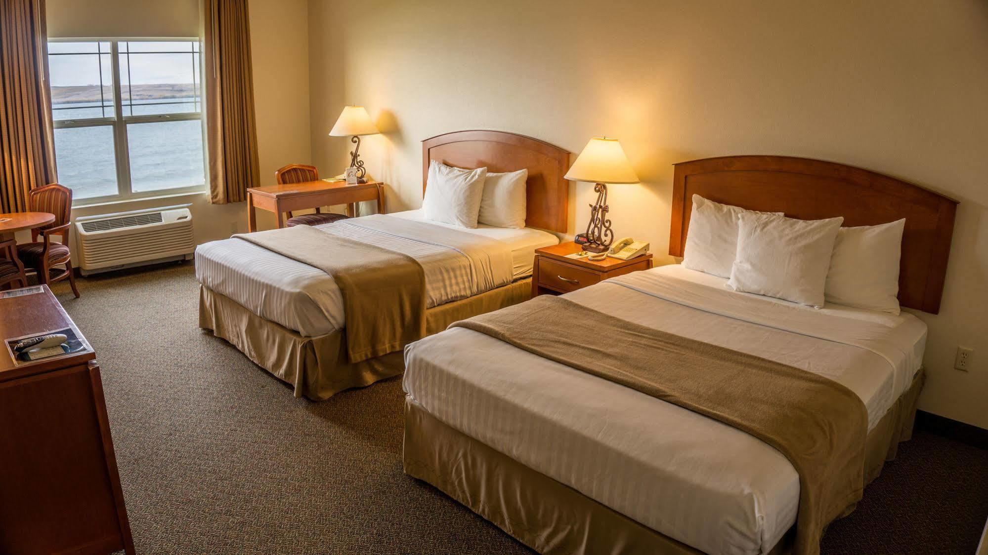 River Lodge And Cabins Boardman エクステリア 写真